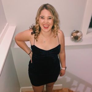 Meet your Posher, Claire